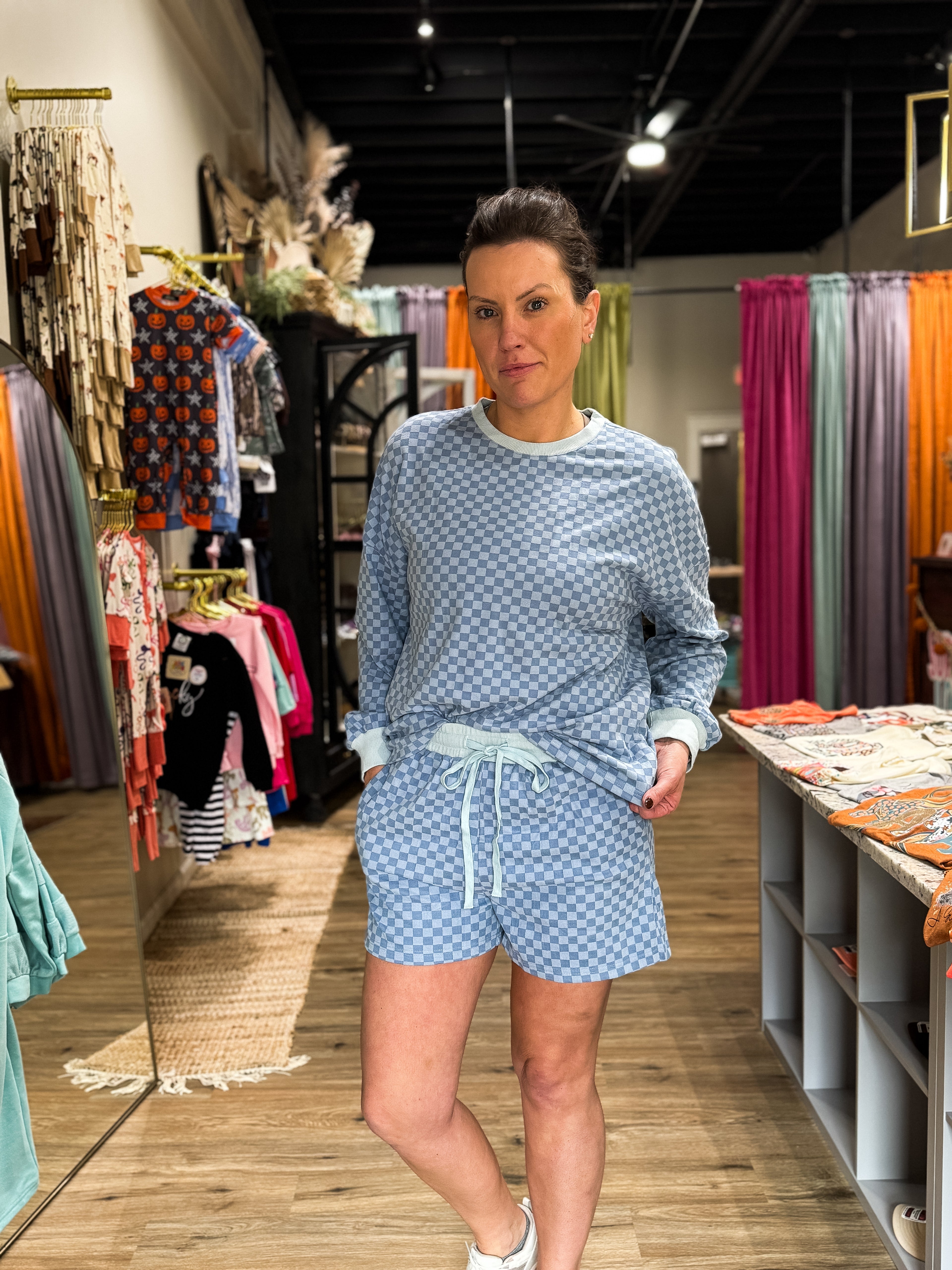 Courtney Checkered Set